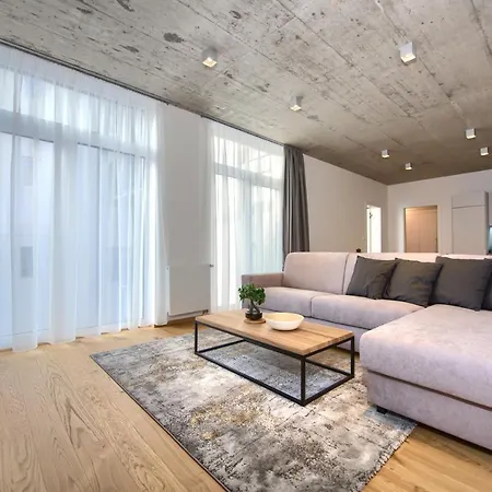 Soukenicka Apartment *